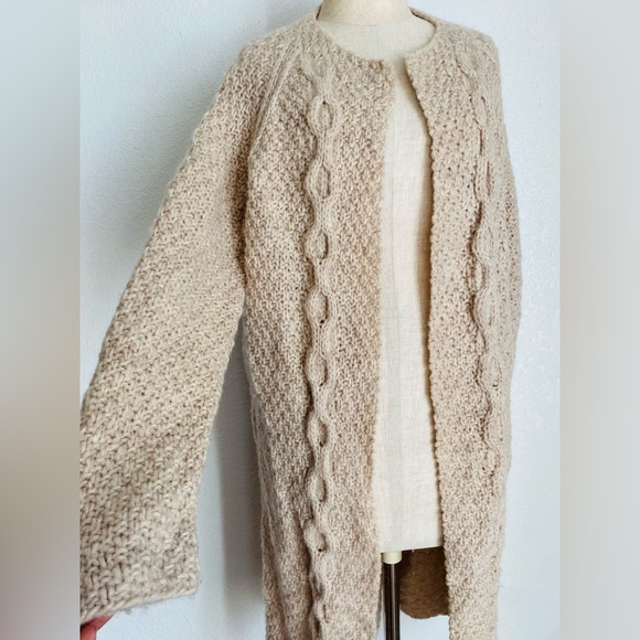 Vintage Tan Cream HandKnitted Cardigan Sweater Duster - Picture 2 of 11